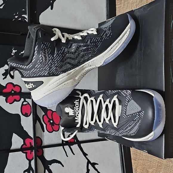 Moolah Neovolt Pro V2 Athletic Shoes - Black and White New Size 6 - Picture 3 of 13